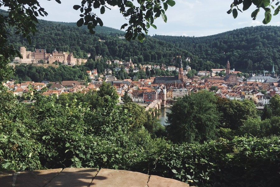 Blick vom Philosophenweg auf die Heidelberger Altstadt.