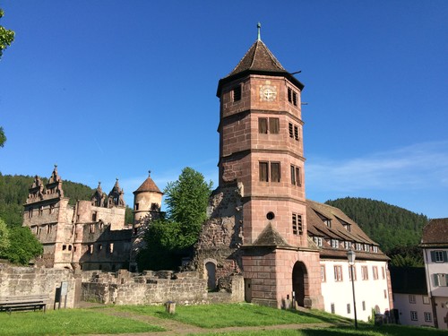 Glockenturm und Jagdschloss des Klosters Hirsau